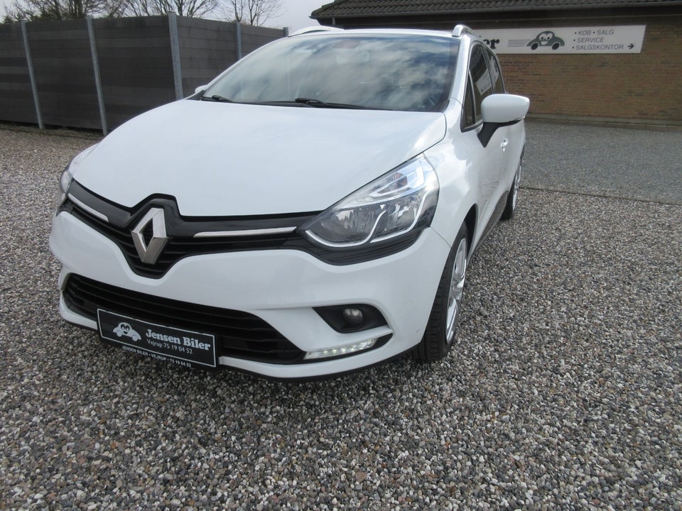 Renault Clio IV 1,5 dCi 90 Zen Sport Tourer 5d
