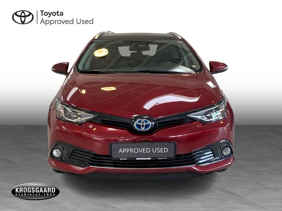 Toyota Auris 1,8 Hybrid H2 Spirit Touring Sports CVT 5d