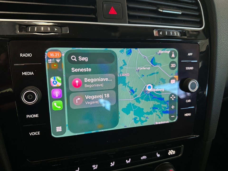 VW Golf VII 1,6 TDi 115 IQ.Drive DSG 5d