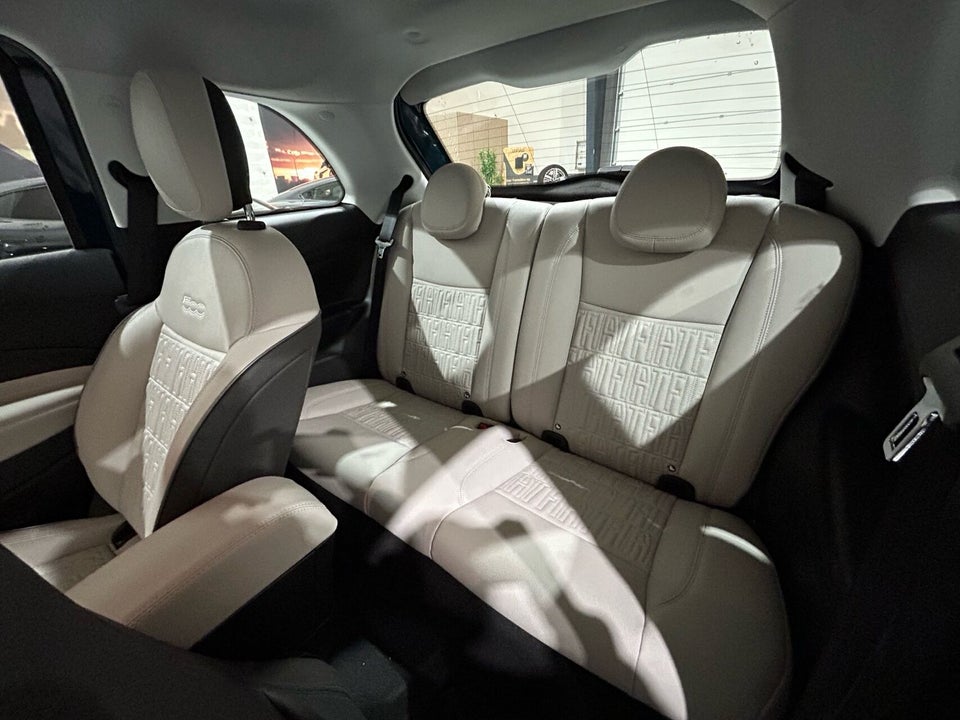 Fiat 500e 42 la Prima by Bocelli 3d