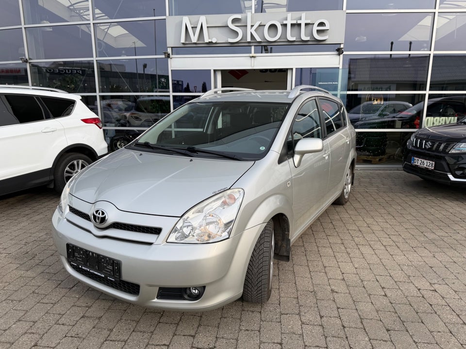 Toyota Corolla Verso 1,8 Sol MMT 7prs 5d