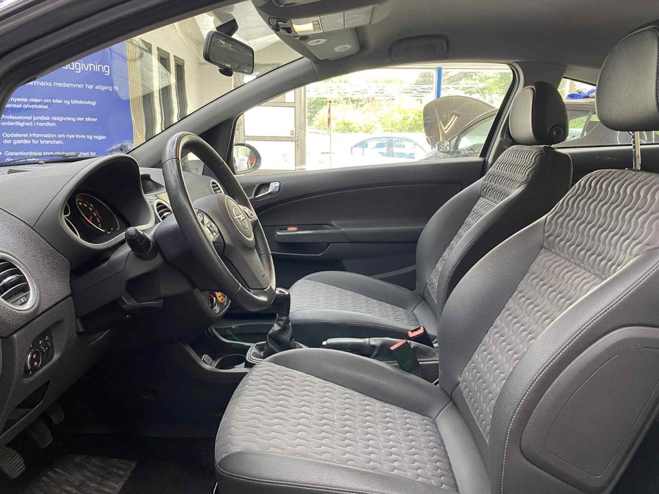 Opel Corsa 1,3 CDTi 95 Cosmo 3d