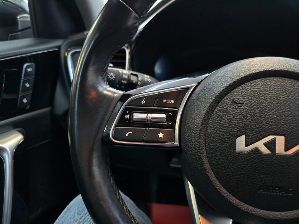 Kia Ceed 1,6 PHEV Upgrade SW DCT 5d