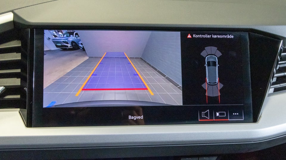 Audi Q4 e-tron 45 S-line 5d