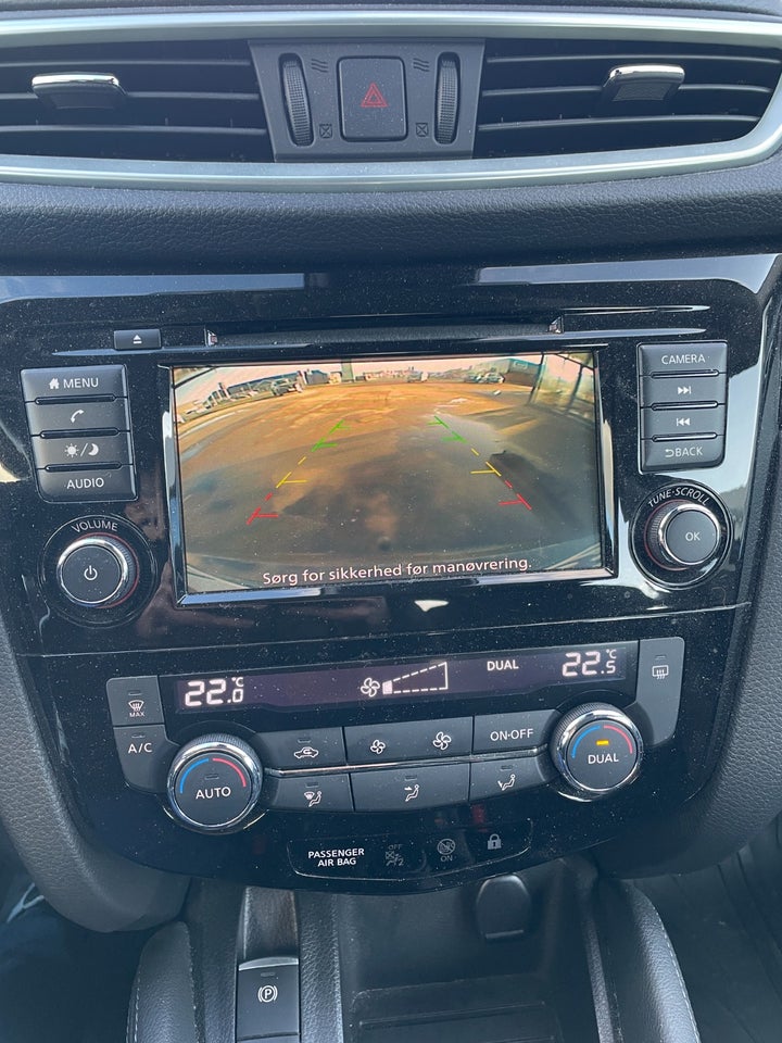 Nissan Qashqai 1,3 Dig-T 160 Acenta DCT 5d