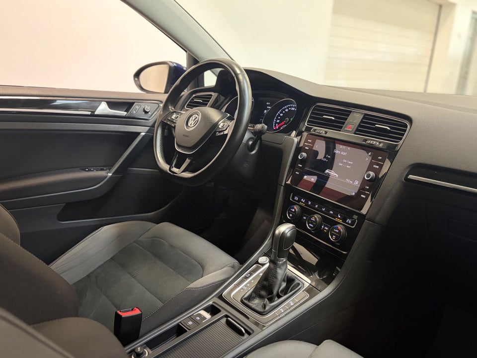 VW Golf VII 1,4 TSi 150 Highline Variant DSG 5d
