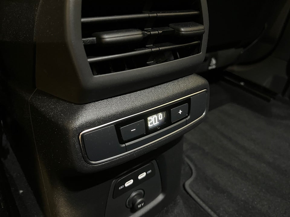 Audi Q4 e-tron 45 Progress 5d