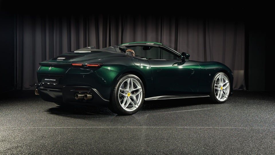 Ferrari Roma 3,9 Spider DCT 2d