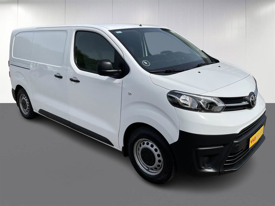 Toyota ProAce 1,6 D 115 Medium Base 5d