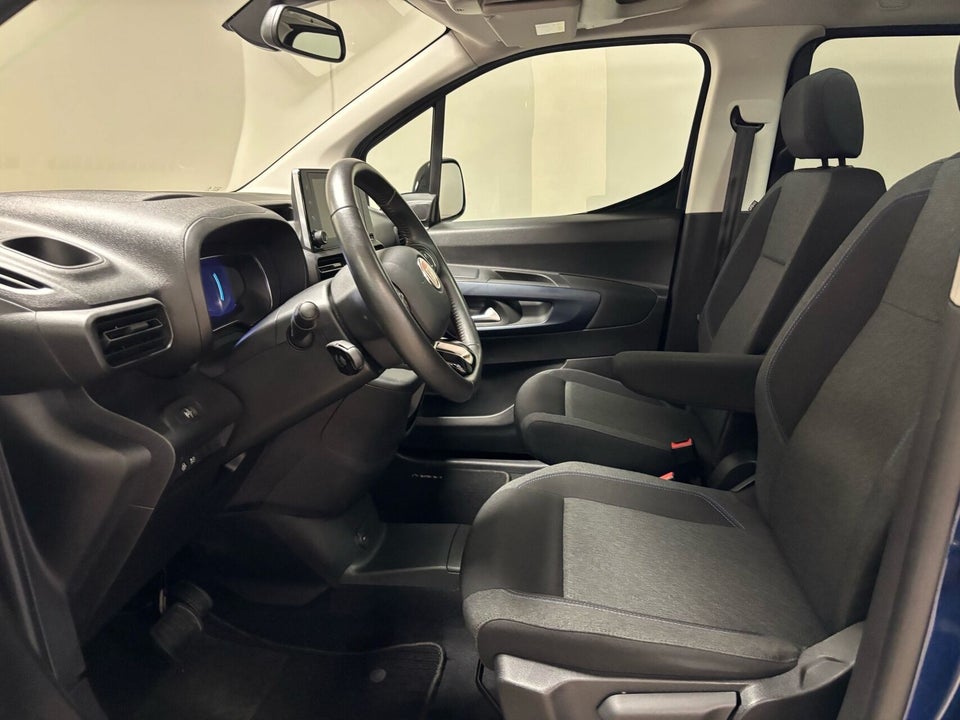 Fiat Doblò E 50 Launch 5d