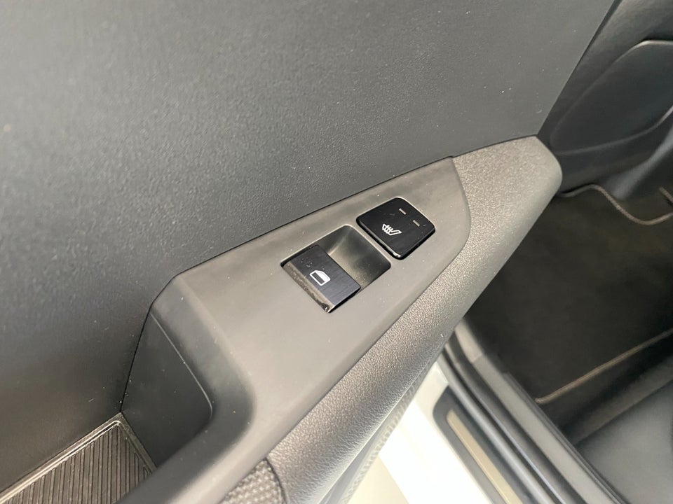 Kia Niro 64 EV Upgrade 5d