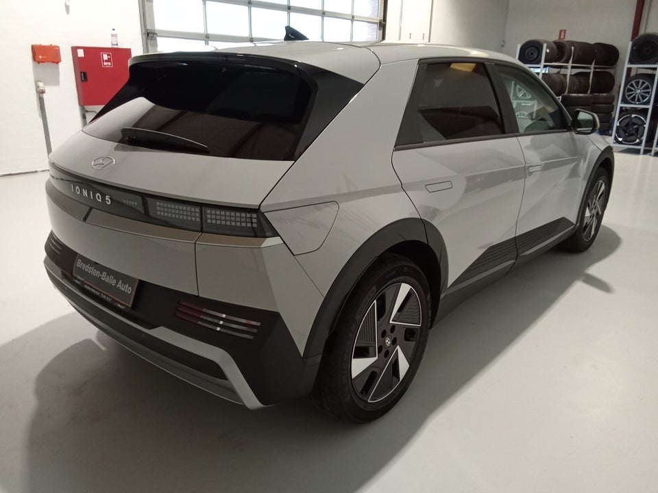 Hyundai Ioniq 5 63 Essential 5d