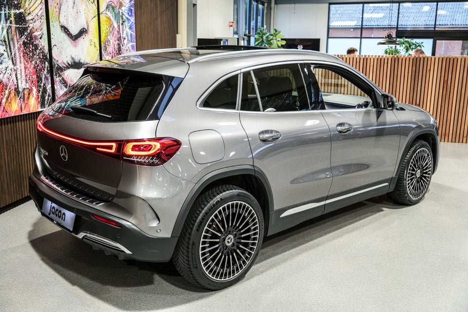Mercedes EQA250 AMG Line 5d