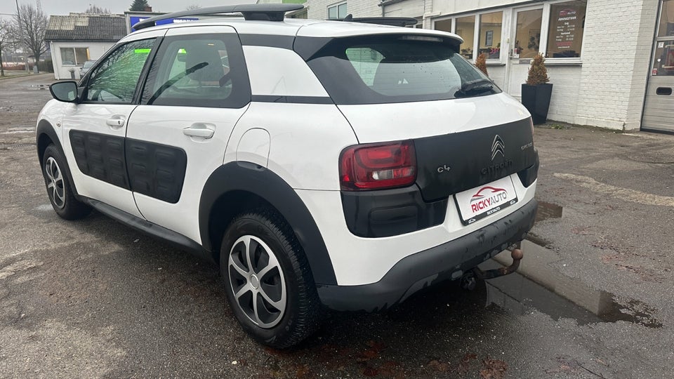 Citroën C4 Cactus 1,2 PureTech 82 Feel 5d