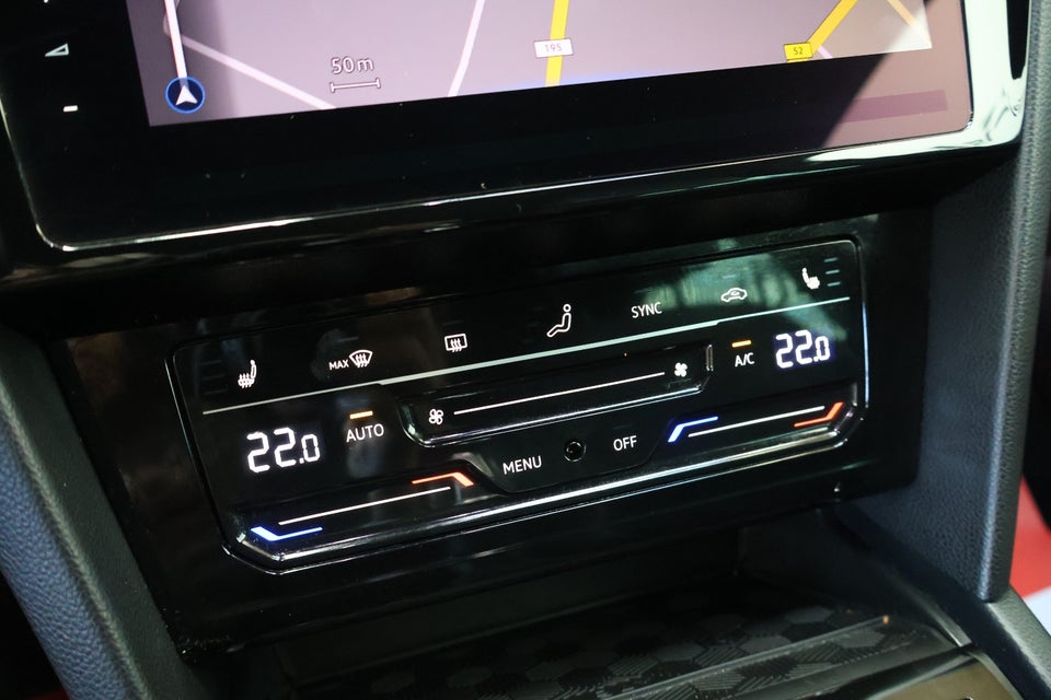 VW Passat 1,5 TSi 150 Elegance+ Variant DSG 5d