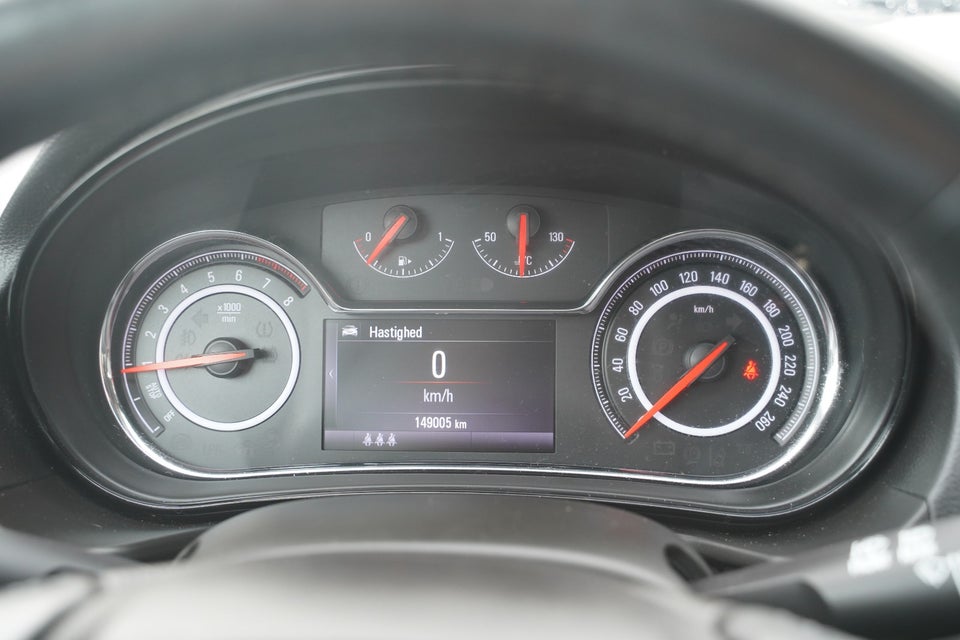 Opel Insignia 1,4 T 140 Edition Sports Tourer eco 5d
