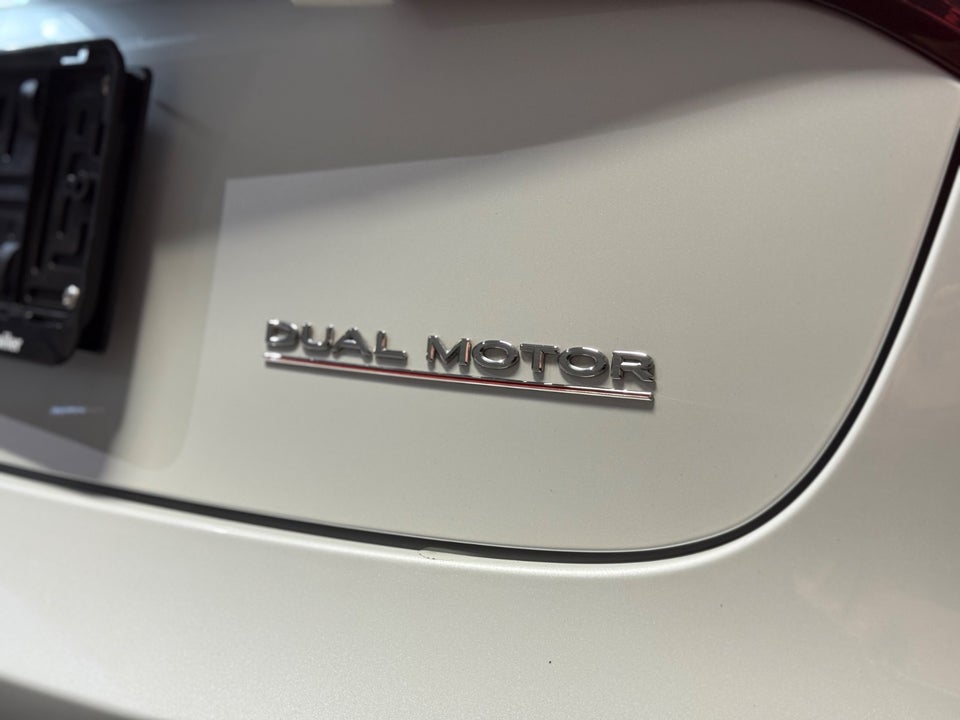 Tesla Model 3 Performance AWD 4d