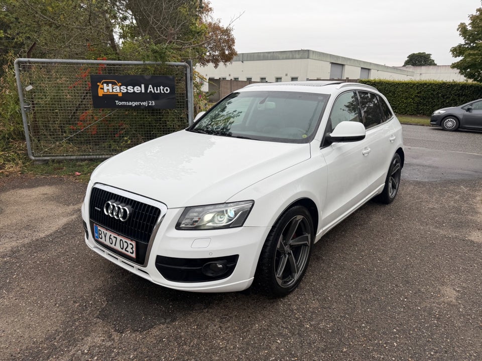 Audi Q5 3,0 TDi 240 S-line quattro S-tr. 5d