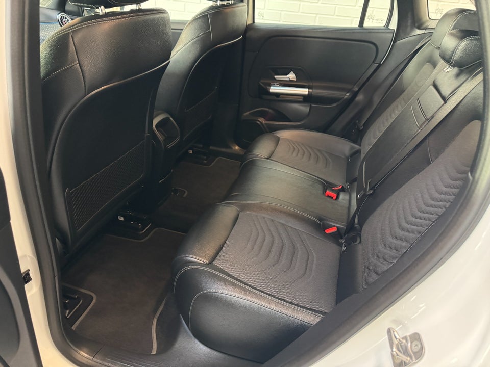 Mercedes EQA250 Progressive 5d