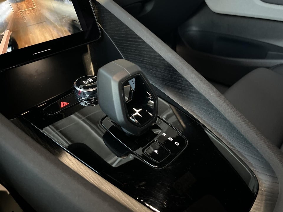 Polestar 2 Standard Range 5d