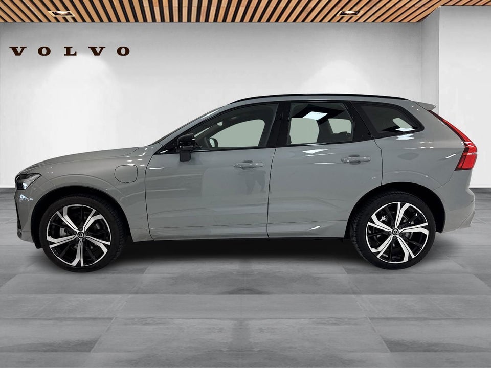 Volvo XC60 2,0 T6 ReCharge Plus Dark aut. AWD 5d