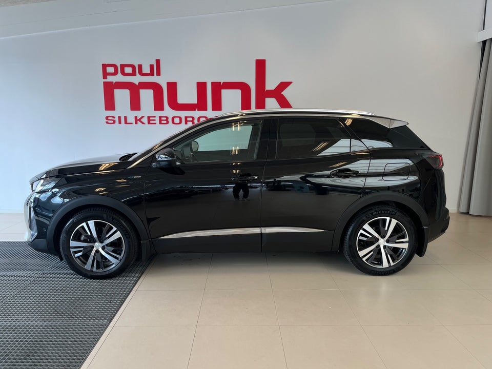Peugeot 3008 1,6 Hybrid First Selection EAT8 5d