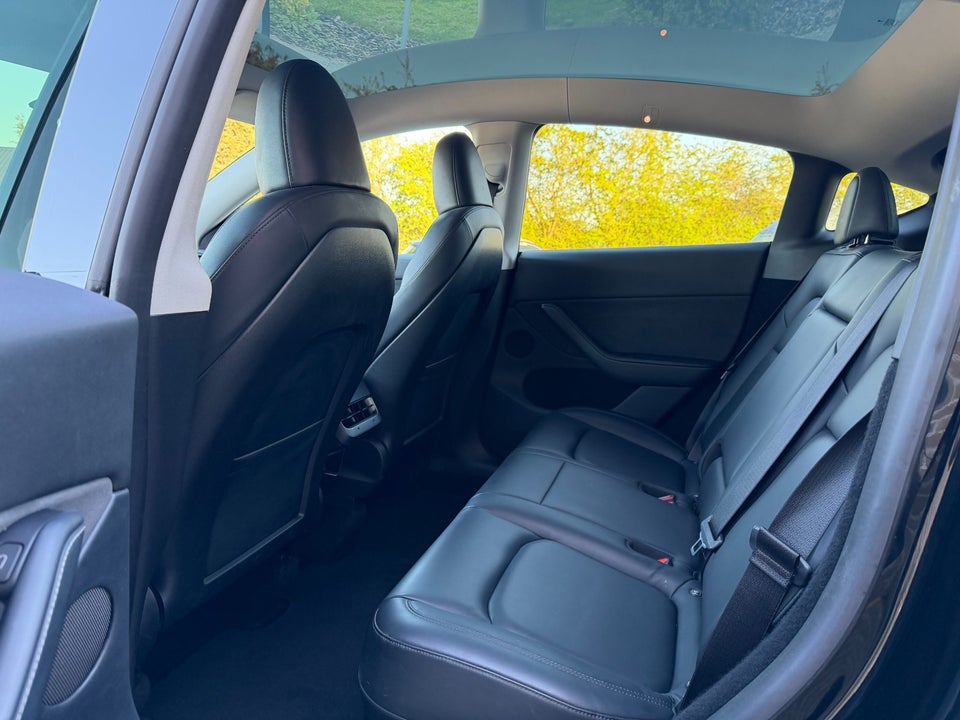 Tesla Model Y Performance AWD 5d