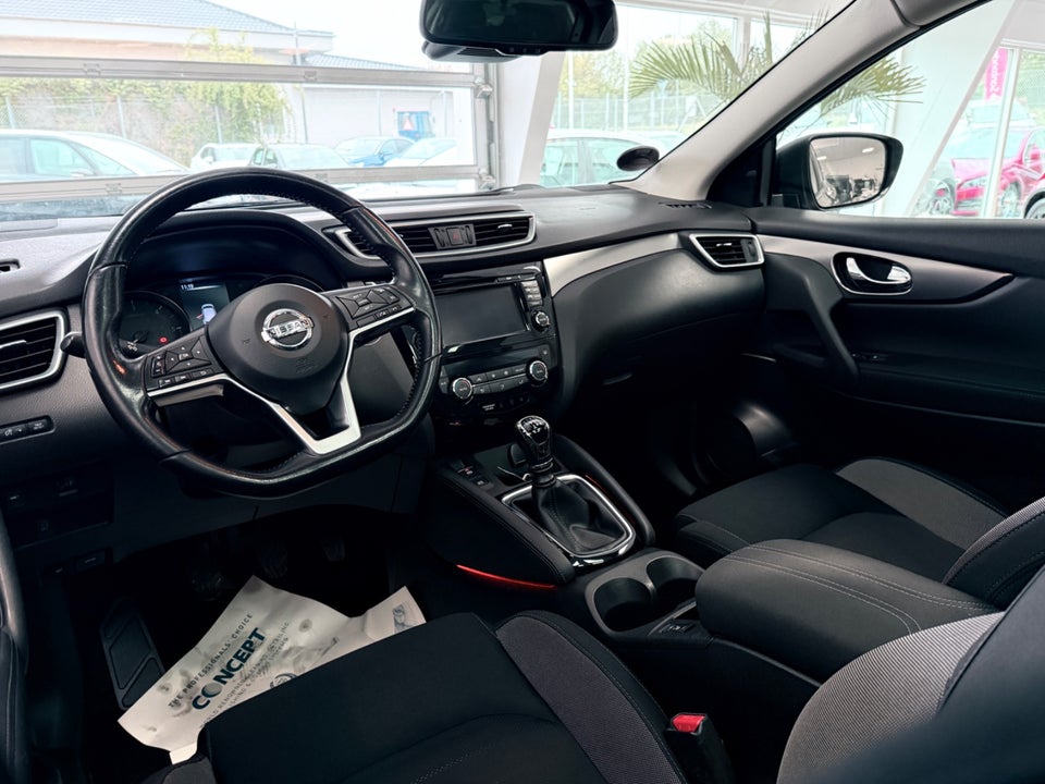 Nissan Qashqai 1,5 dCi 110 N-Connecta 5d