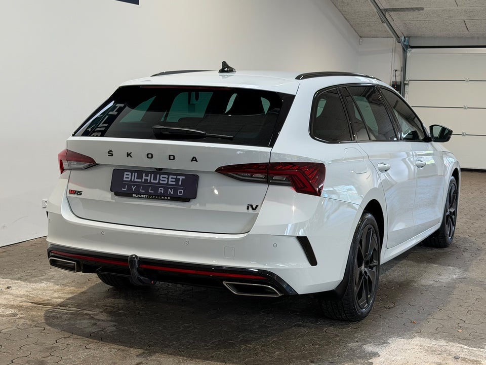 Skoda Octavia 1,4 TSi iV RS Combi DSG 5d