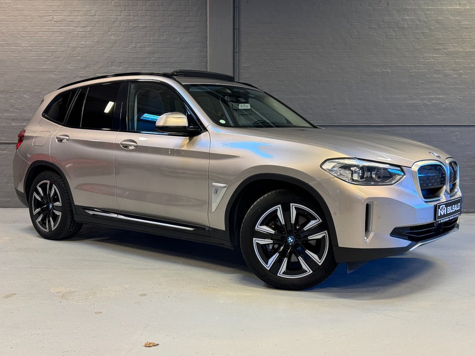 BMW iX3 Charged Impressive 5d