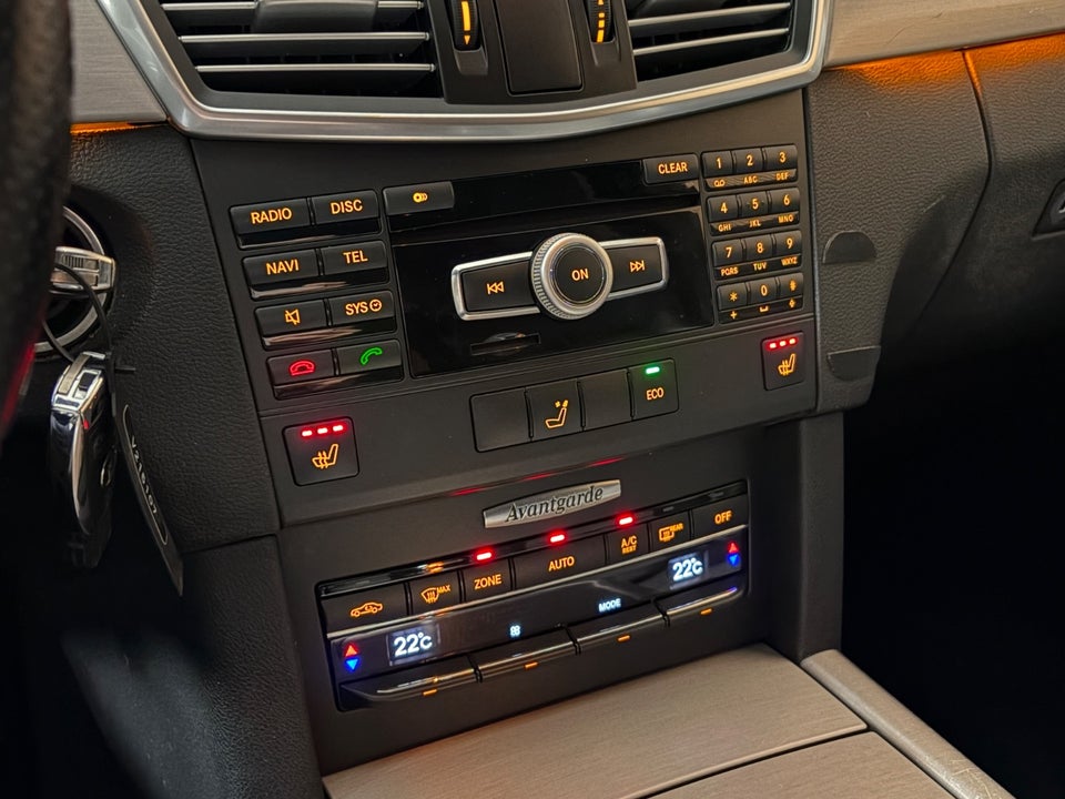 Mercedes E220 2,2 CDi Avantgarde stc. aut. BE 5d