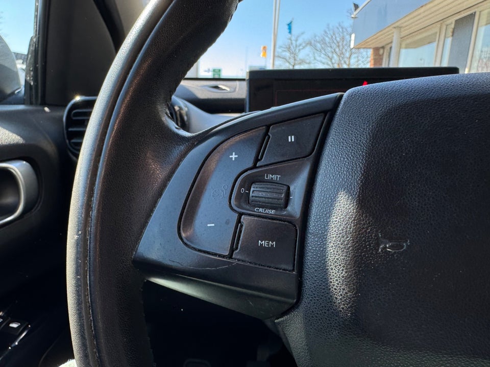 Citroën C4 Cactus 1,6 BlueHDi 100 Feel+ 5d