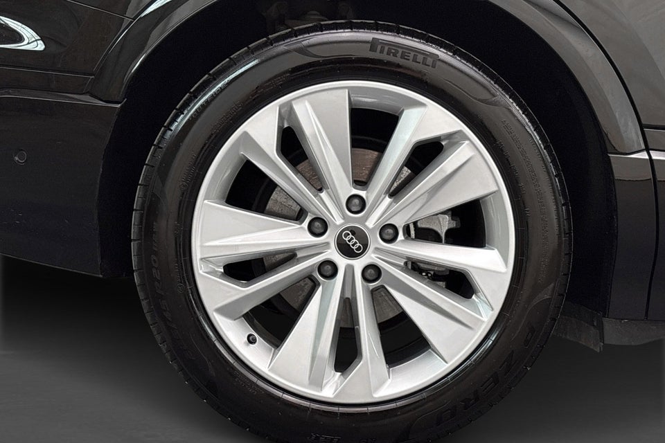 Audi Q6 e-tron Progress plus performance 5d