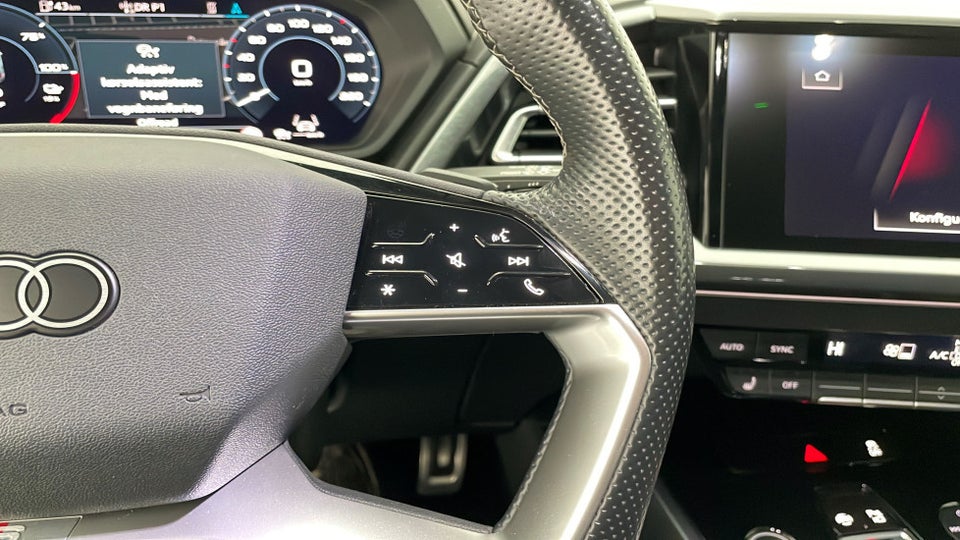 Audi Q4 e-tron 40 Attitude S-line 5d