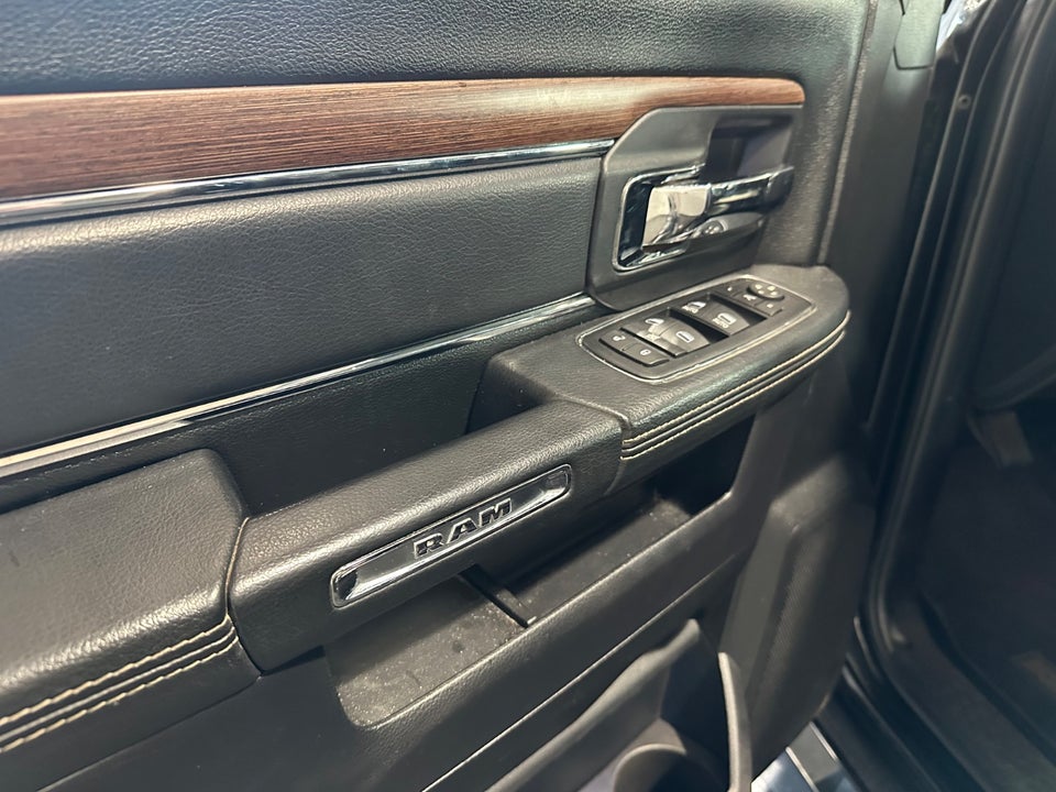 Dodge RAM 1500 3,0 EcoDiesel Laramie Crew Cab aut. 4d