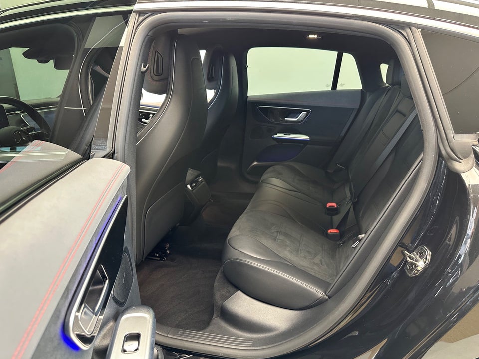 Mercedes EQE350 AMG Line 4d