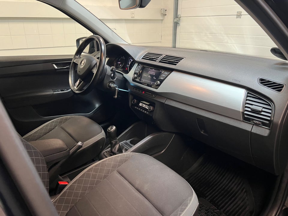 Skoda Fabia 1,0 MPi 75 Ambition Combi 5d
