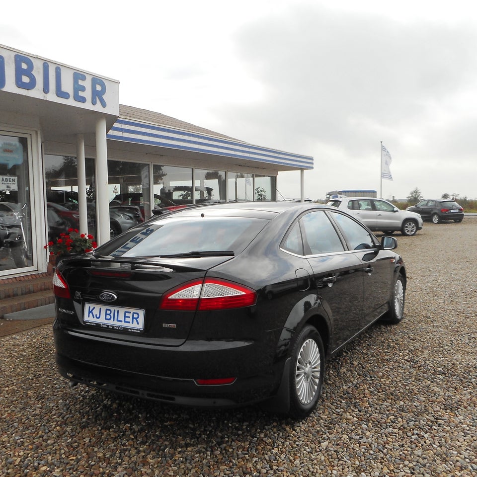 Ford Mondeo 2,0 TDCi 143 Titanium 5d