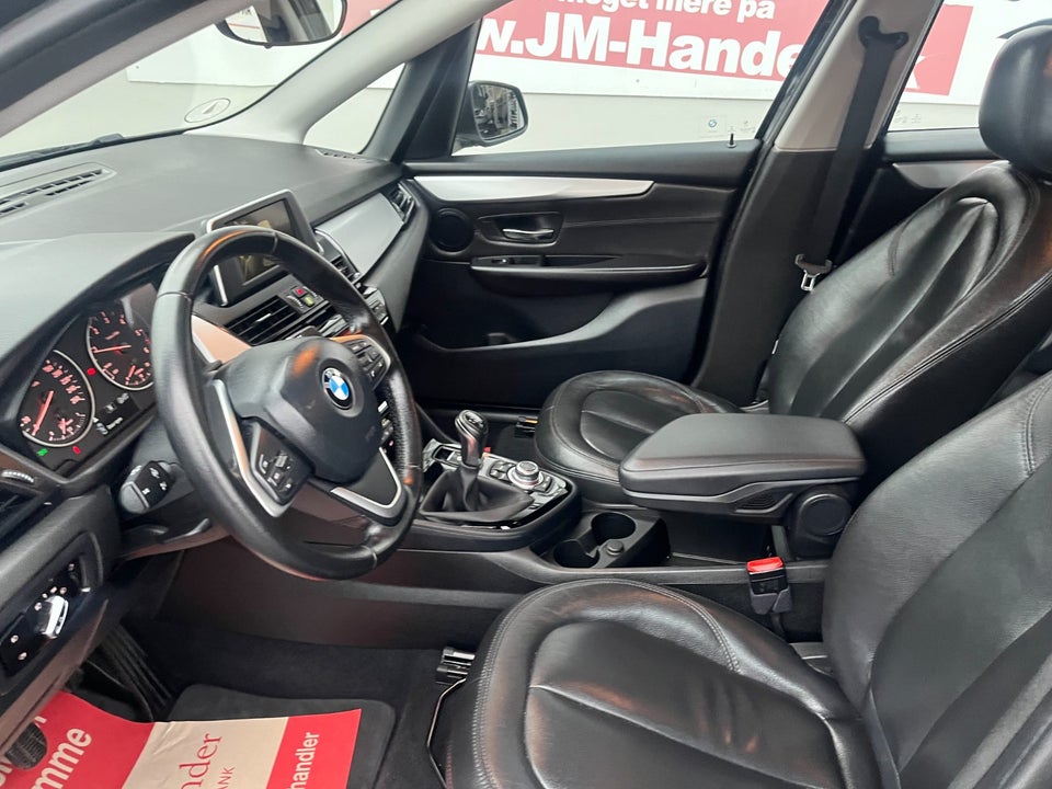BMW 218d 2,0 Active Tourer Advantage 5d