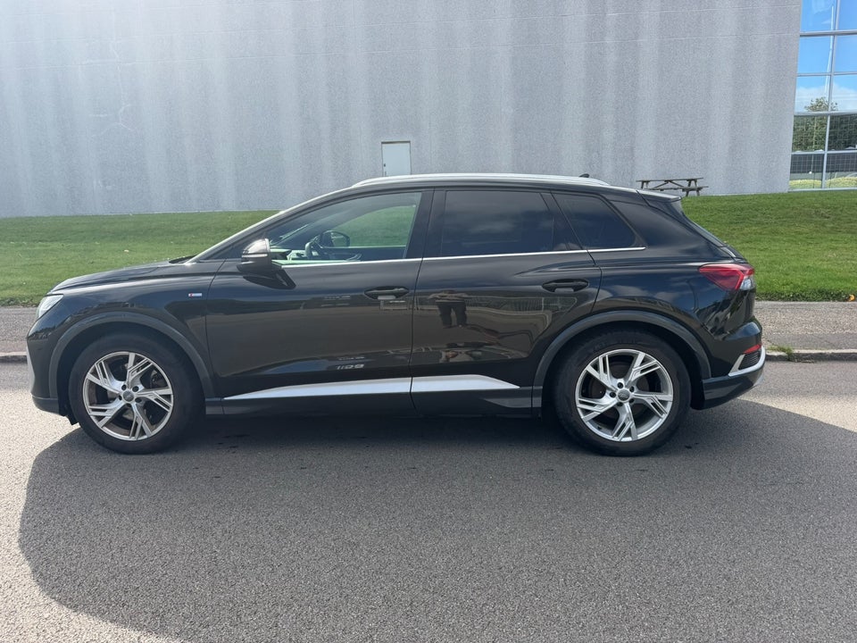 Audi Q4 e-tron 40 S-line 5d