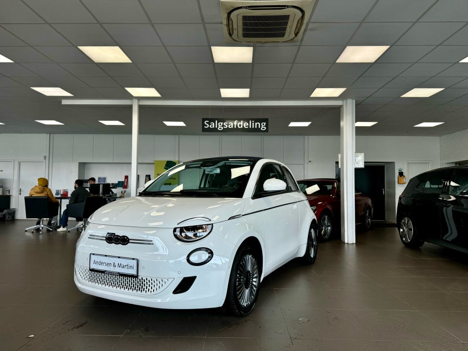 Fiat 500e Icon Cabrio 2d