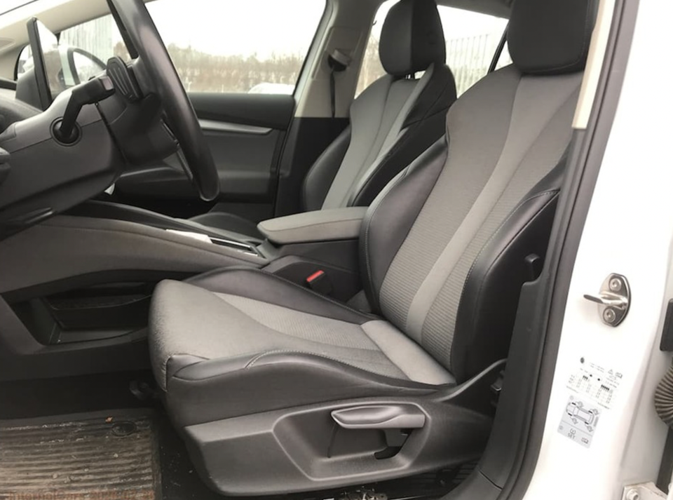 Skoda Enyaq 60 iV Loft 5d