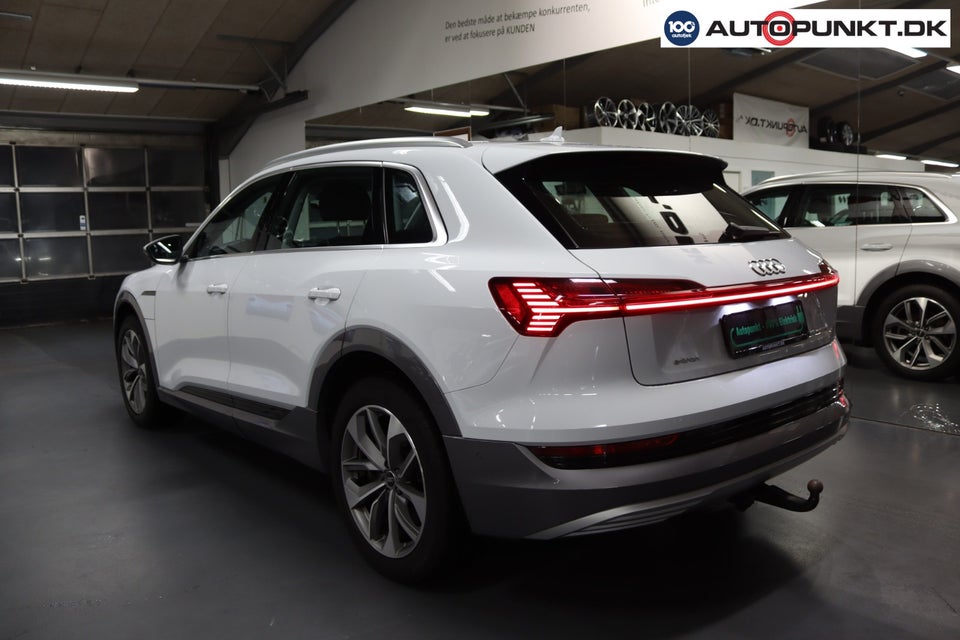 Audi e-tron 55 Prestige quattro 5d