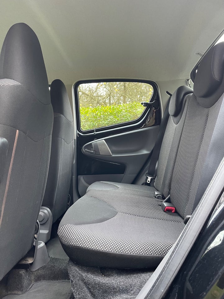 Toyota Aygo 1,0 Black 5d