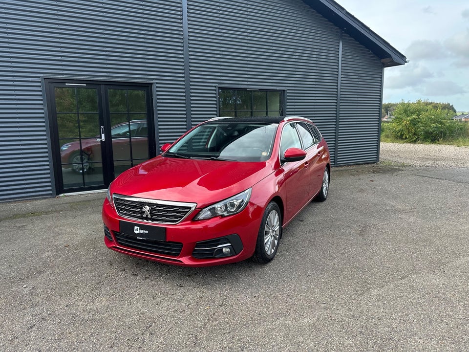 Peugeot 308 1,6 BlueHDi 120 Allure Sky SW 5d