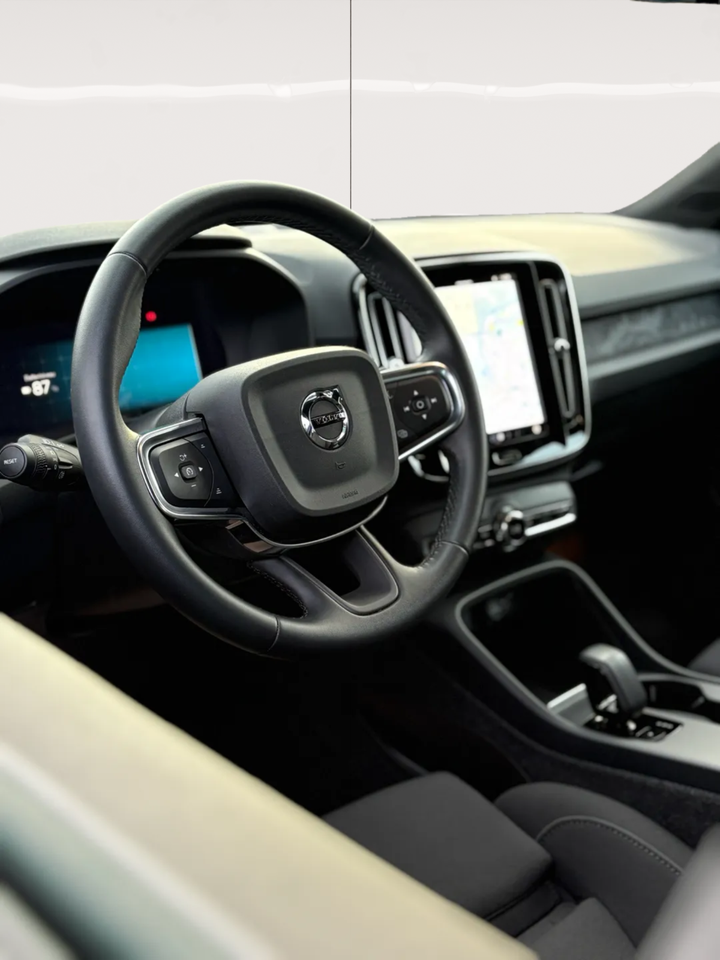 Volvo EX40 Extended Range Core 5d