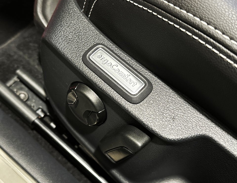 VW Passat 1,5 TSi 150 Elegance Variant DSG 5d