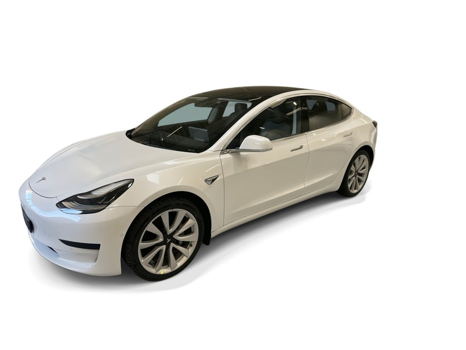 Tesla Model 3 Standard Range+ RWD 4d