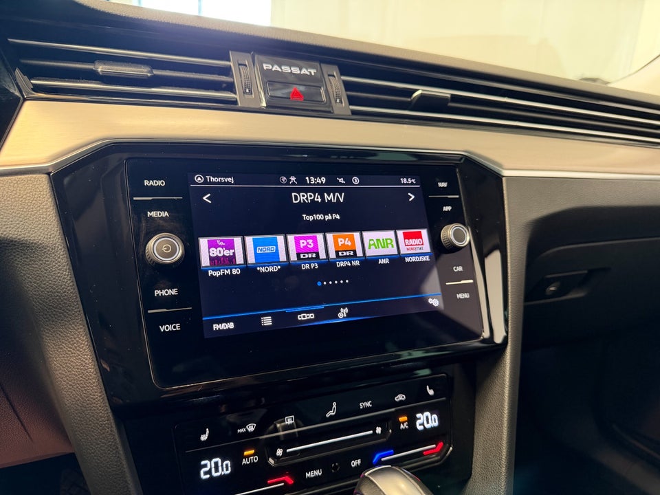 VW Passat 2,0 TDi 150 Elegance Variant DSG 5d