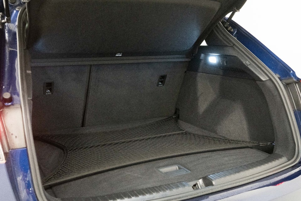 Audi Q4 e-tron 35 S-line 5d